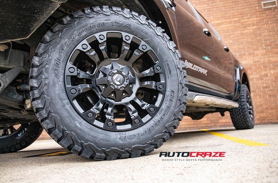 FORD-RANGER-VAPOR-MATTE-BLACK